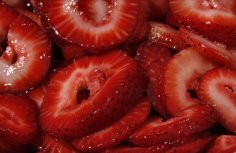 Amazing Strawberries with Port Wine Recipe