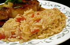 Traditional and tasty Portuguese Tomato Rice Recipe