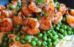 Portuguese Garlic and Piri Piri Shrimp Pasta Recipe