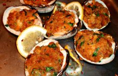 Portuguese Style Quahogs with chouriço