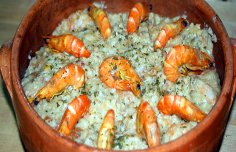 Delicious Portuguese Shrimp and Bread Soup