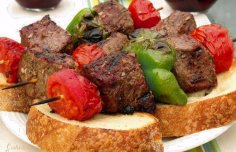 Juicy Grilled Portuguese Beef Skewers Recipe