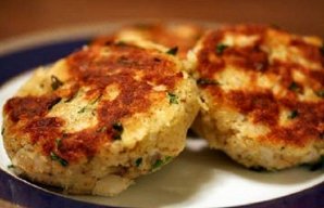 Simple and Delicious Portuguese Fried Cod Cakes Recipe