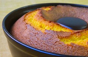 Soft Carrot Cake (Bolo de Cenoura Fofo) Recipe