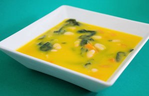 Vegetable Soup with Spinach