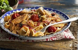 Portuguese Style Piri Piri Chicken Pasta