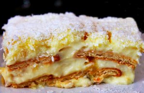 Portuguese Pineapple and Maria Cookies Cake