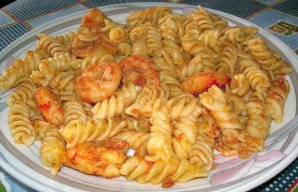 Quick Portuguese Style Pasta with Shrimp