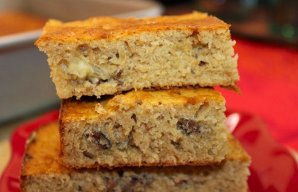 Deliciously Moist Honey and Nut Cake Recipe