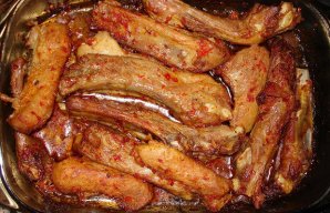 Portuguese Garlic Roasted Ribs