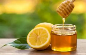 Homemade Honey and Lemon Cough Syrup Recipe