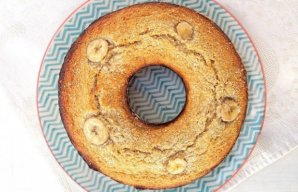 Maria's Easy and Delicious Banana Cake Recipe