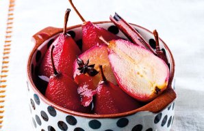 Delicious and Easy Portuguese Drunk Pears Recipe