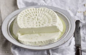 Delicious Portuguese Fresh White Cheese Recipe