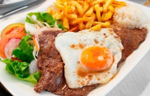 Mouthwatering Portuguese Steak and Egg Recipe