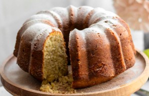 Super Delicious Portuguese Yogurt Cake Recipe