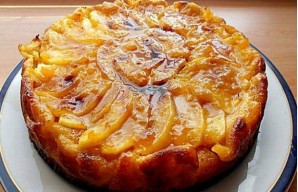 Moist Apple Tart