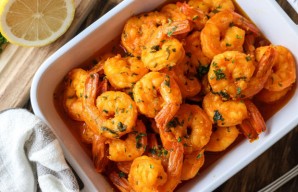 Mouthwatering Portuguese Shrimp Mozambique Recipe