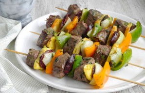 Yum Portuguese Veal and Chouriço Skewers Recipe