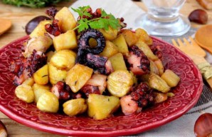 Delicious Portuguese Octopus with Chestnuts Recipe