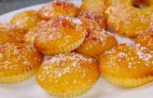 Moist Orange Cupcakes (Queques de Laranja) Recipe