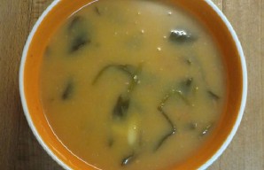 Portuguese Bean Purée Soup with Spinach Recipe