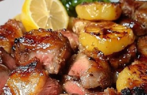 Delicious Fried Porkchops with Pineapple Recipe