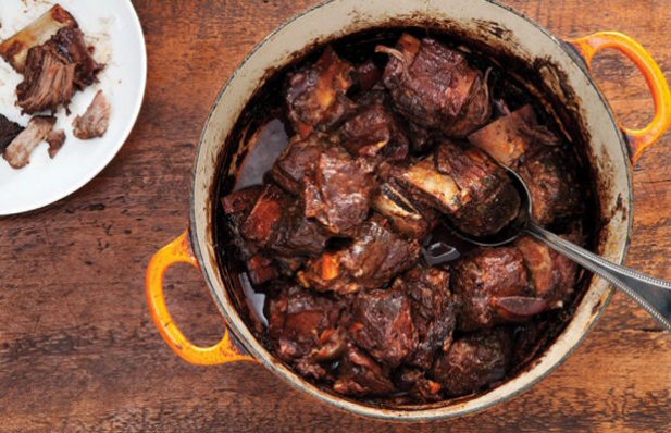 Portuguese Braised Short Ribs