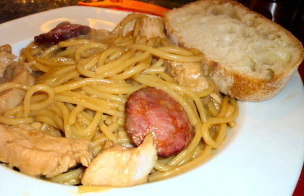 Portuguese Style Chicken Spaghetti with Beer