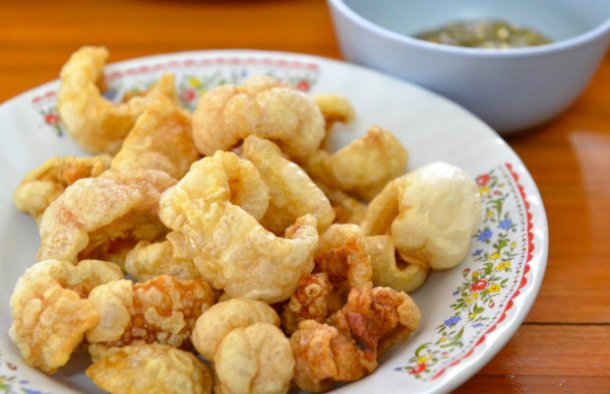 Portuguese Pork Rinds (Torresmos)