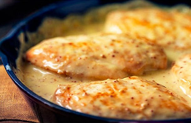 Creamy Chicken Steaks