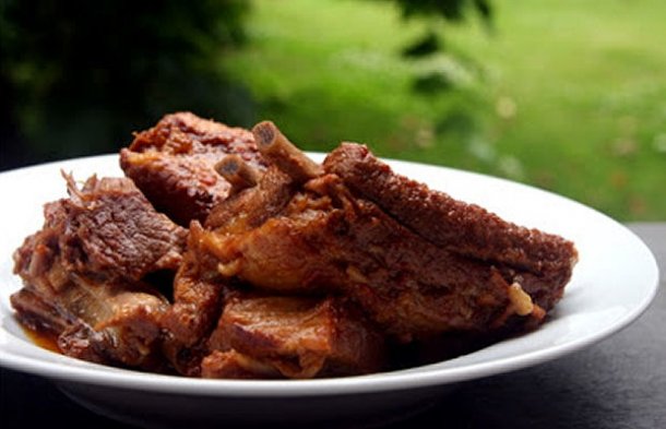 Azores Marinated Pork (Torresmos)