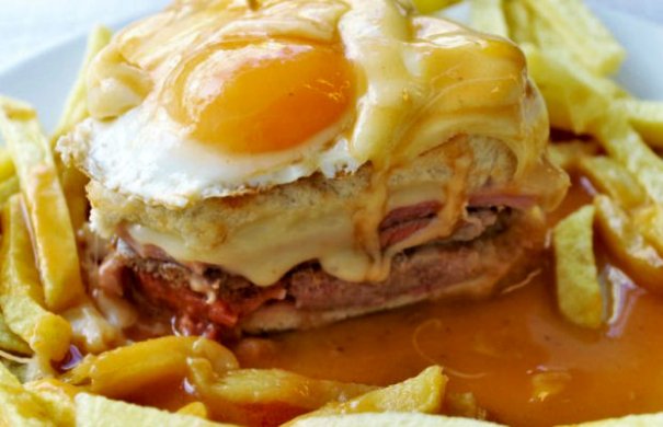 Classic Porto Francesinha