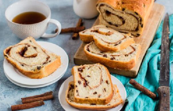  Lydia's Cinnamon & Raisin Bread