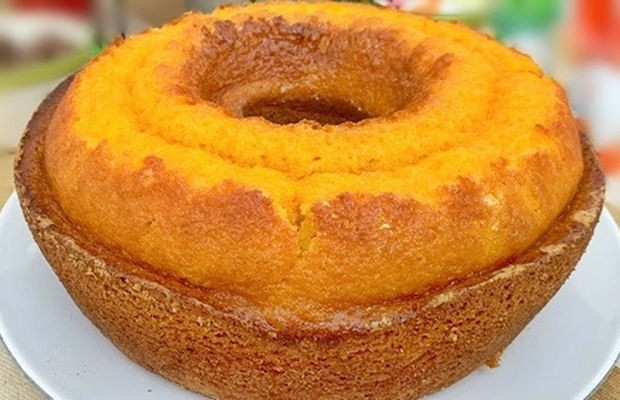 Portuguese Carrot (Cenoura) Cake 