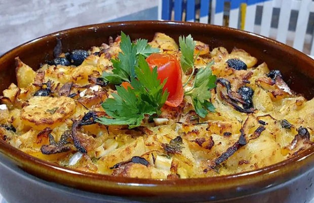 Portuguese Christmas Cod (Bacalhoada de Natal)