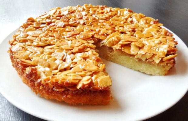 Quick Portuguese Almond Tart